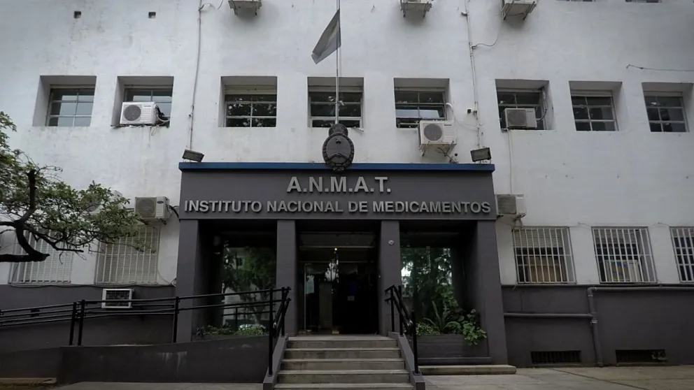 ANMAT prohibió el uso y comercialización de un equipo de depilación láser