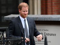 Los británicos enfurecidos con el príncipe Harry: el gobierno gastó una fortuna por su culpa