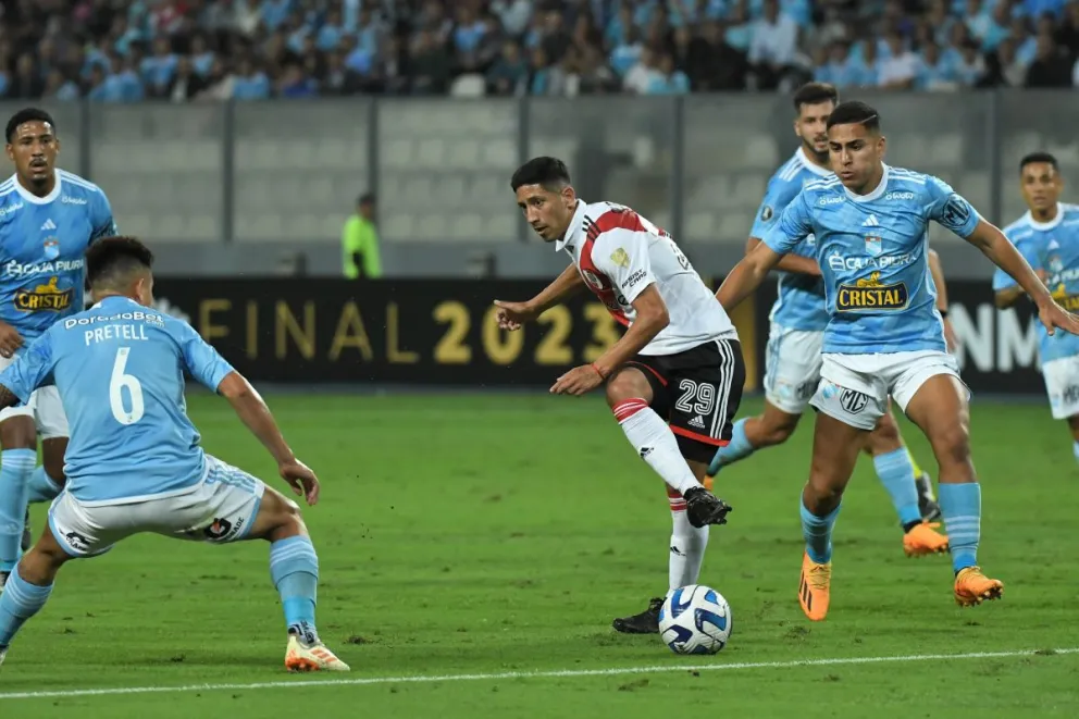 Noche fatídica en Perú: River Plate empató con Sporting Cristal y tiene un pie afuera de la Libertadores