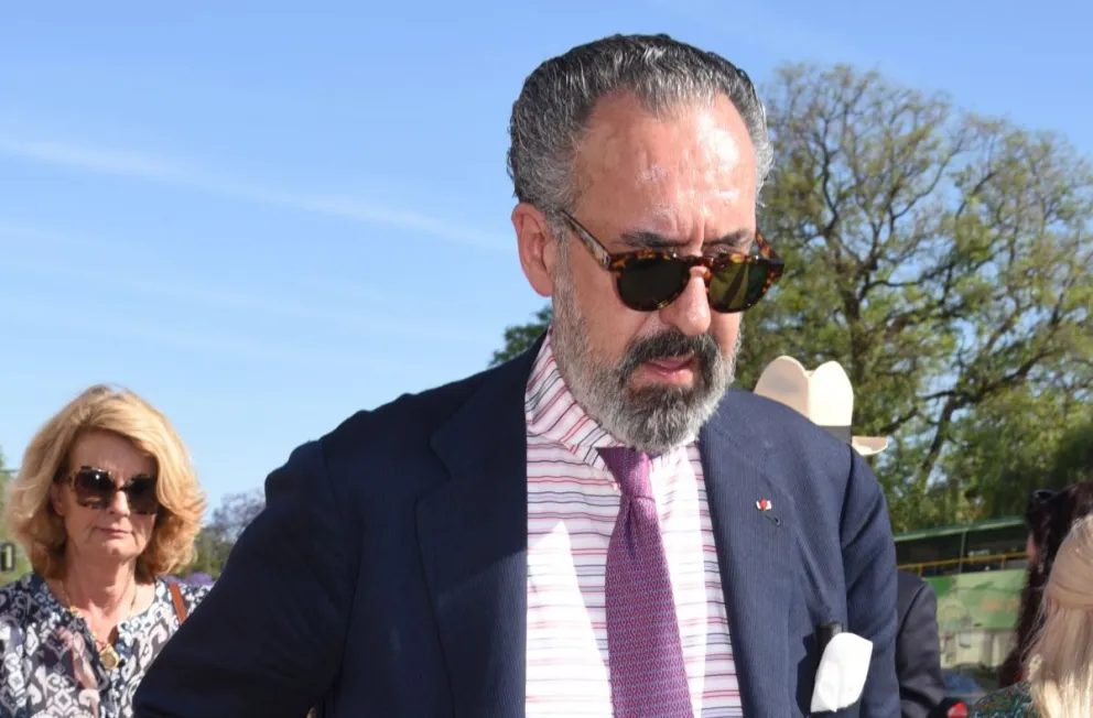 Infanta Elena aterrada: Jaime de Marichalar fue visto drogándose afuera de un local de Madrid