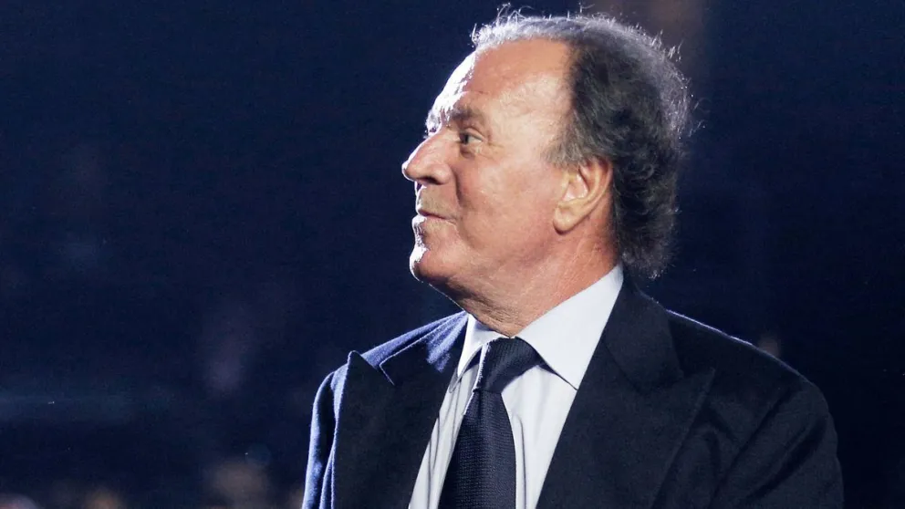 El grave estado de salud de Julio Iglesias que alarma a su familia y allegados