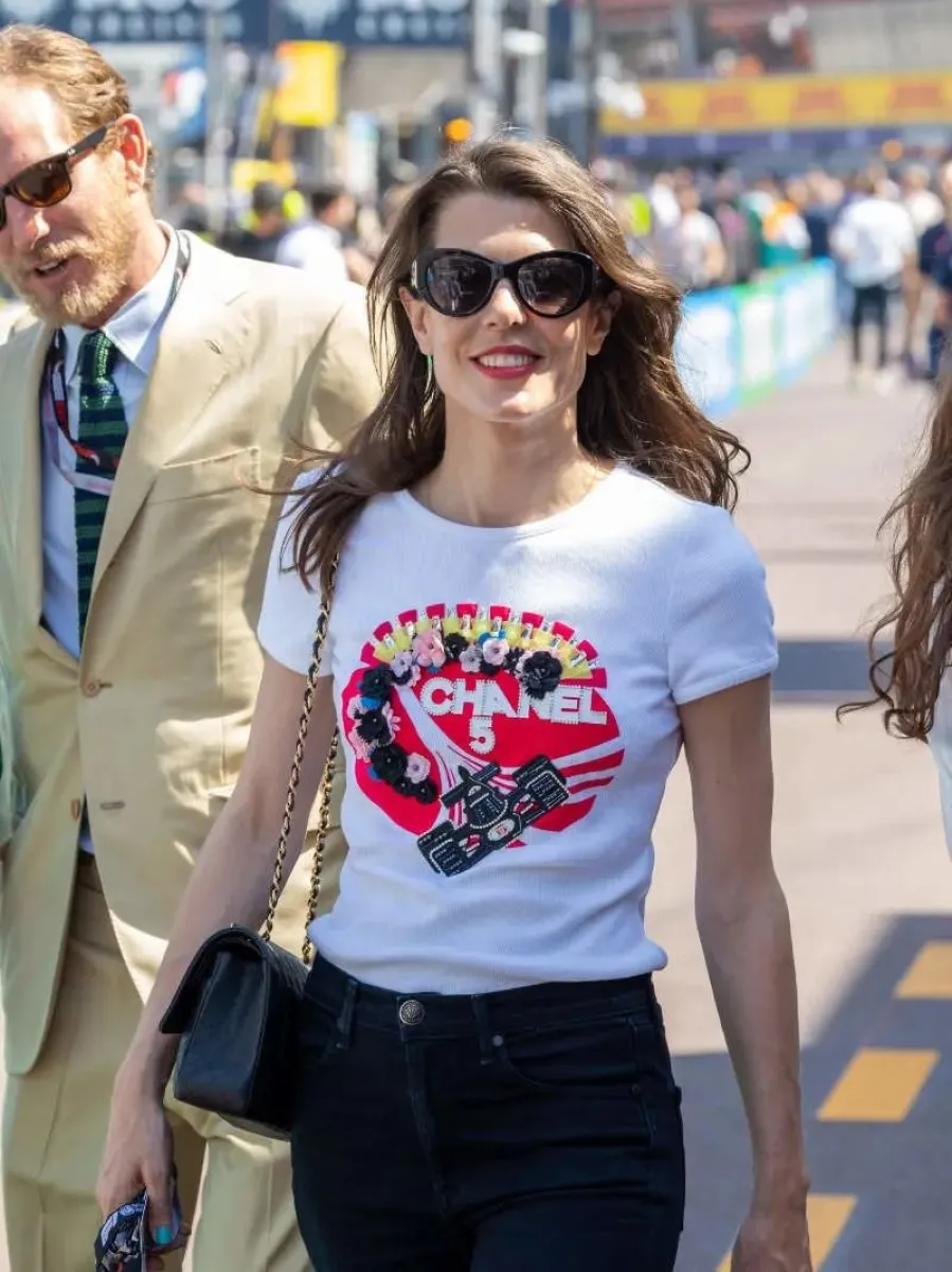 Remera de Carlota Casiraghi