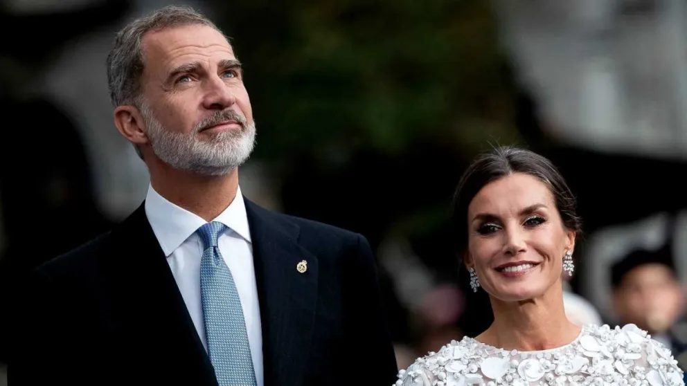 Lejos del rey Felipe VI: así fue la sorpresiva aparición de la reina Letizia sin su esposo