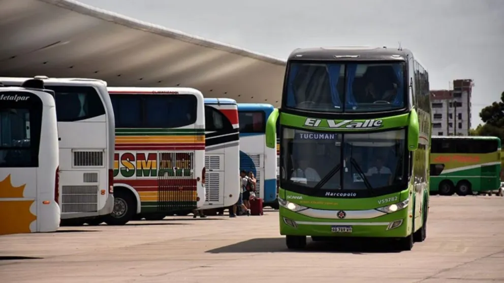 Desde la UTA confirmaron que el transporte de larga distancia no se verá afectado