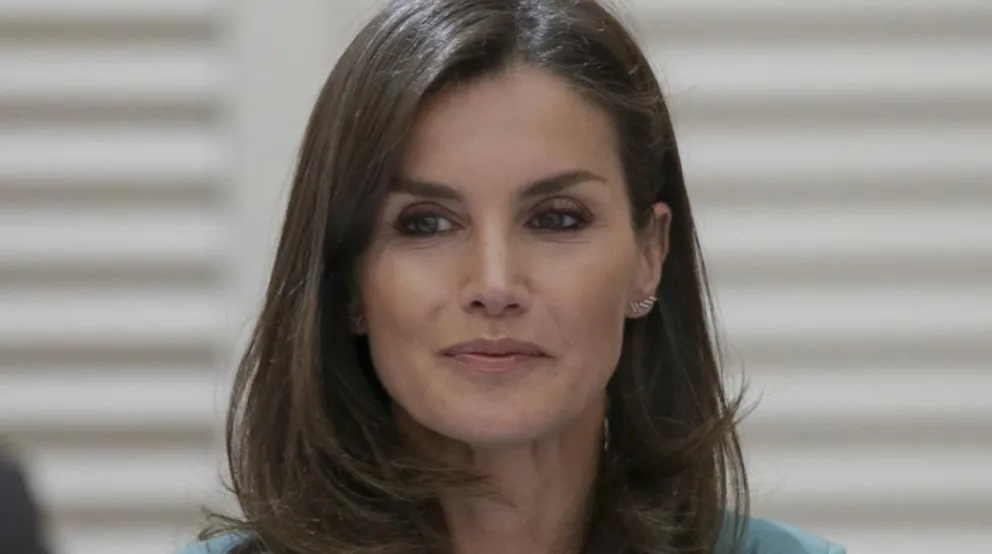 Una selfie dejó en evidencia el detalle en el rostro de la reina Letizia