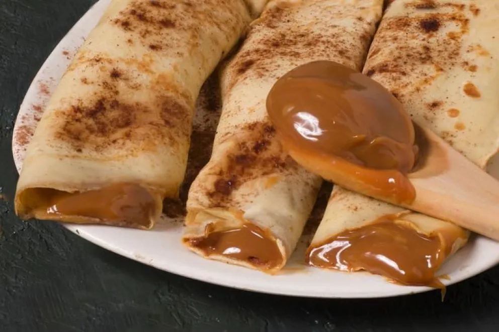 Receta de panqueques rellenos con dulce de leche: una forma fácil de acompañar tu merienda en simples pasos