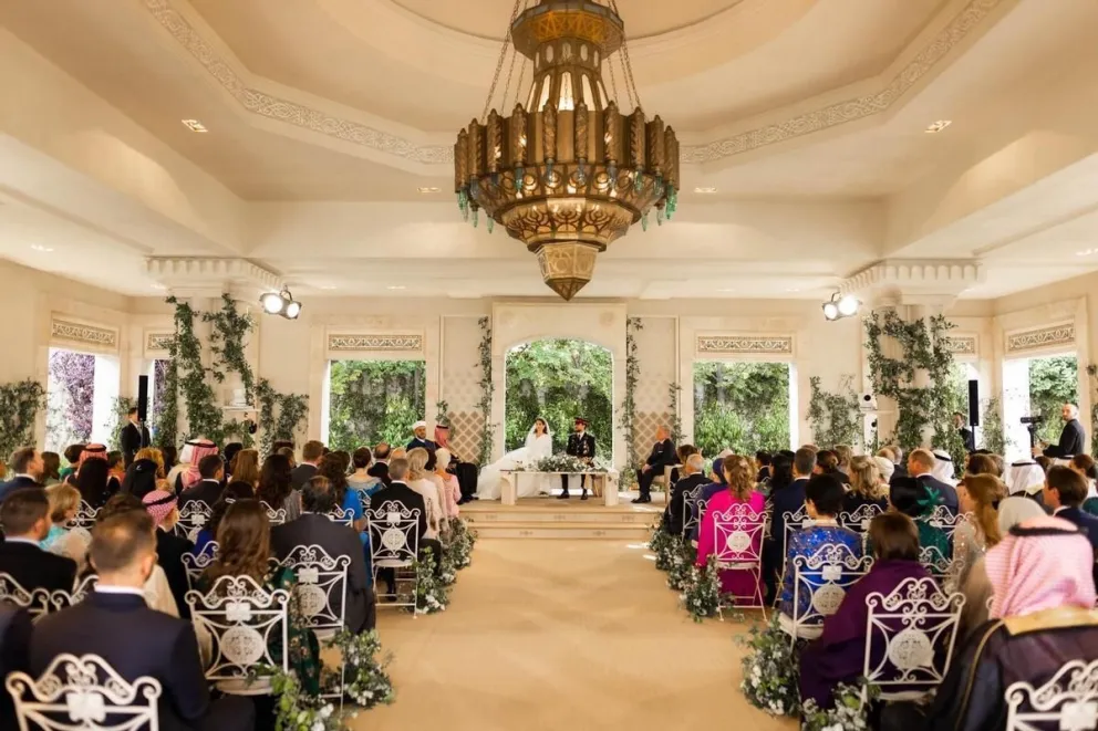 Las curiosidades más insólitas de los looks de las invitadas al casamiento de Hussein de Jordania