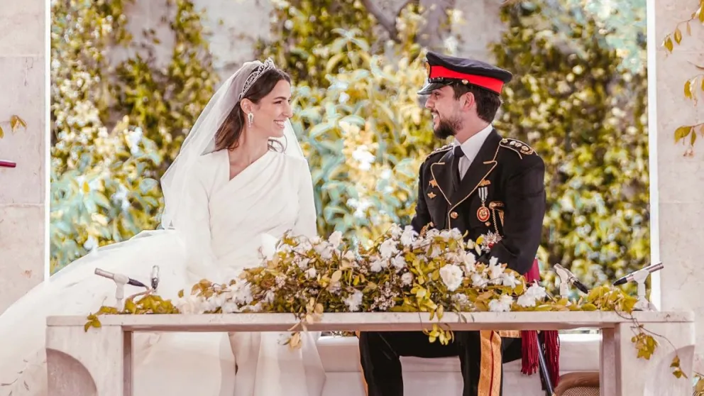 Te contamos todos los detalles de la boda de Rajwa: así actuaron los demás miembros de la realeza