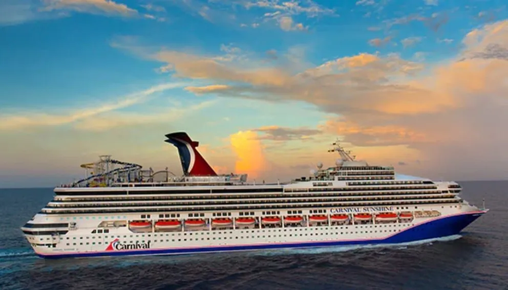 La aterradora tormenta que impactó en un prestigioso crucero: hubo pánico entre los pasajeros