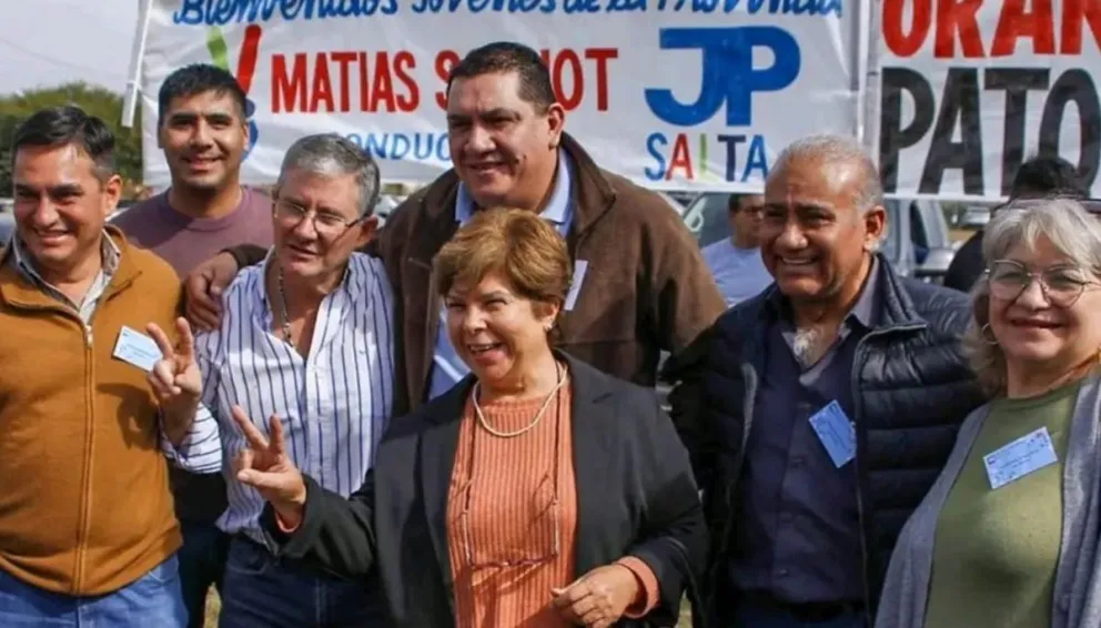 Mientras su juicio sigue dilatado, el ex intendente Rubén Méndez reapareció en el Congreso del PJ    