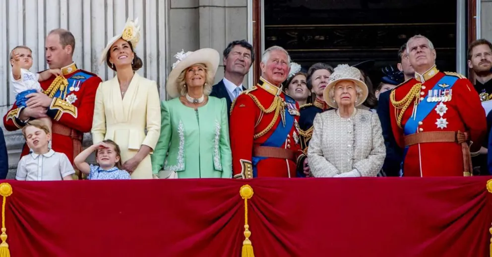 El grave resultado de encuesta de popularidad sobre Camilla Parker y Carlos III: todos votaron sin filtro