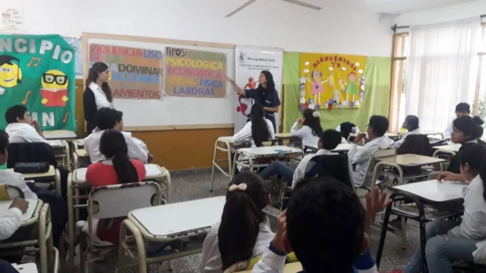 Detalles del plan de recuperación educativa: Se analiza dar clases en feriados y fines de semana