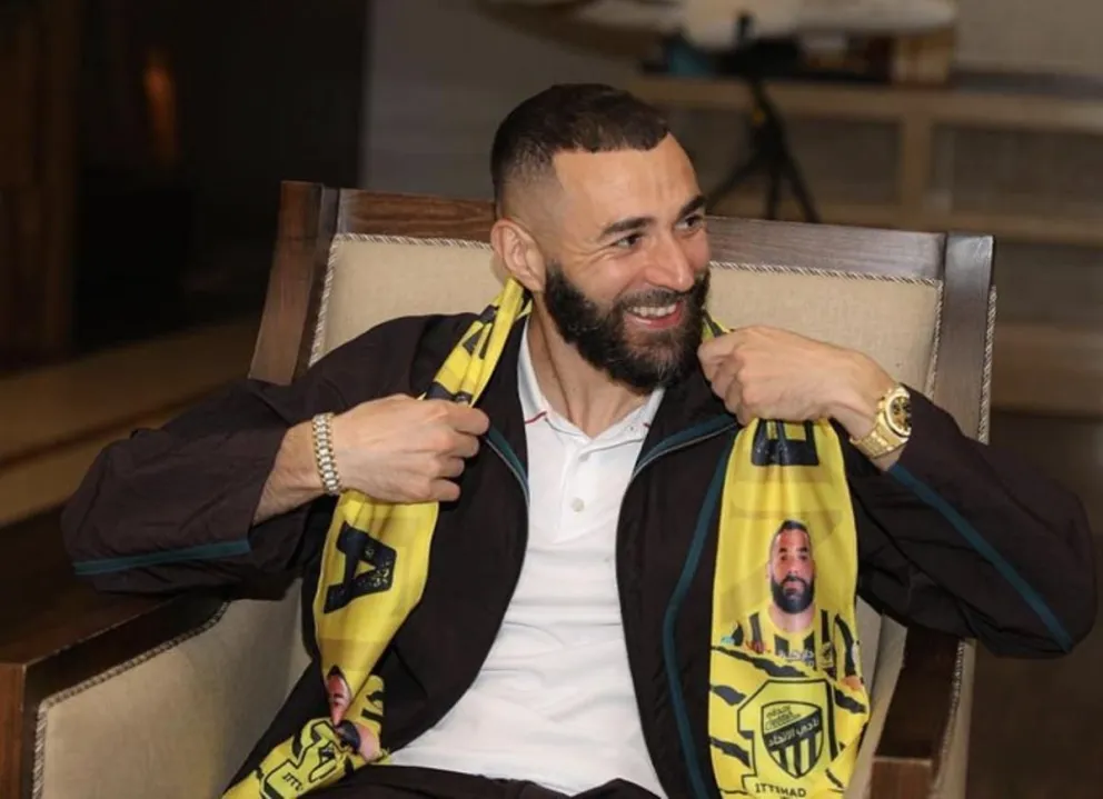 La envidia de Cristiano Ronaldo: el impresionante recibimiento de Karim Benzema en el Al-Ittihad
