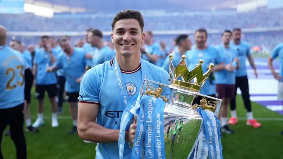 Luego de ganar la Champions, Julián Álvarez preocupa a Pep Guardiola al considerar su salida del City