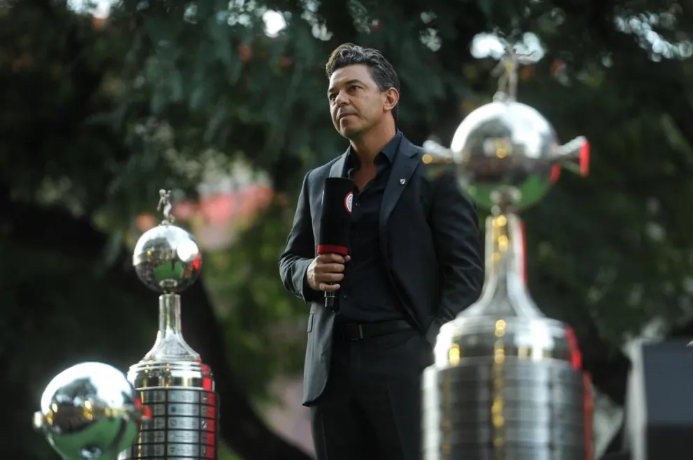 Tras jugar con la ilusión de los hinchas, Marcelo Gallardo decidió traicionar al PSG
