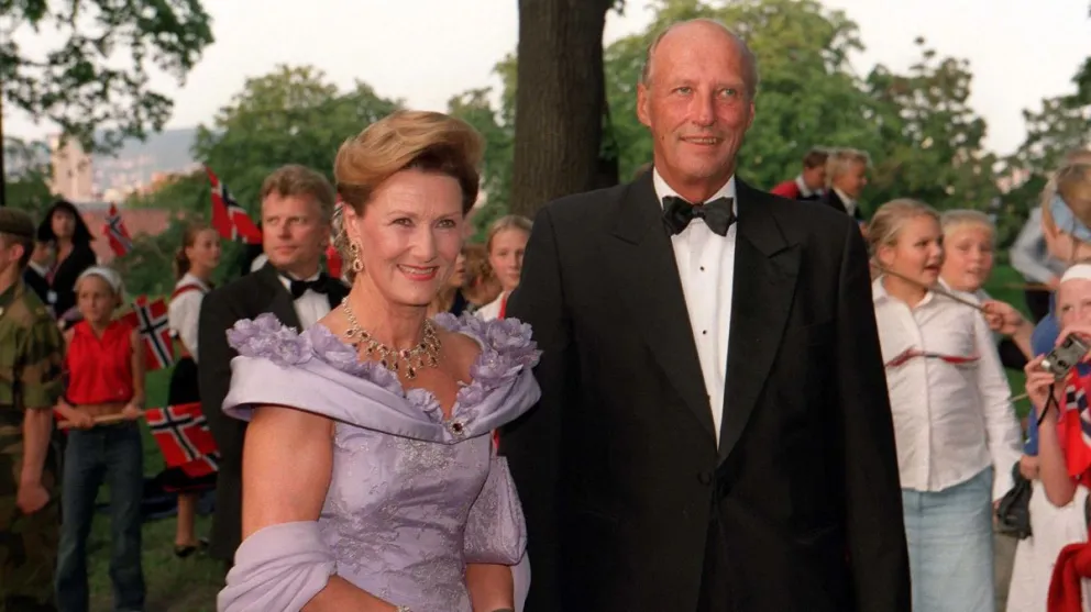 Los reyes Harald y Sonia de Noruega tendrán una serie: lo que tenés que saber sobre su historia de amor antes de verla