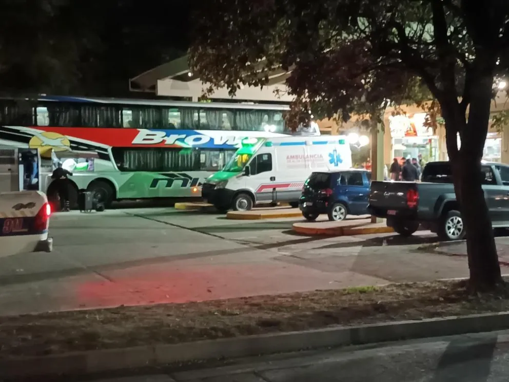 Emotiva historia: comenzó su trabajo de parto en un colectivo y terminó dando a luz en Metán