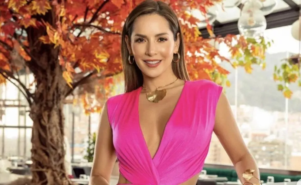 La sensual prenda con la que Carmen Villalobos demuestra que está siempre a la moda