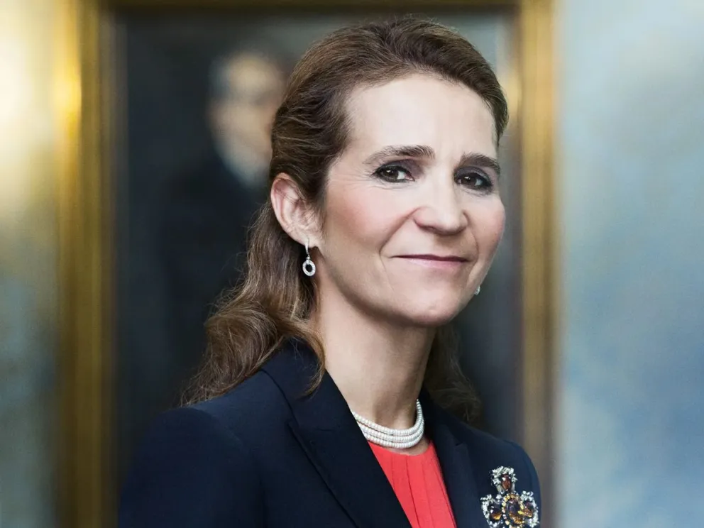 De buen vestir: el despampanante look de la infanta Elena en este evento dejó perpleja incluso a la reina Letizia