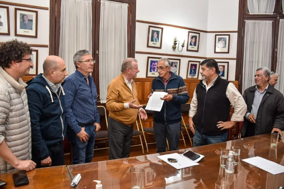 Docentes autoconvocados: el Gobierno otorgó una prórroga para presentar el plan de recuperación de contenidos