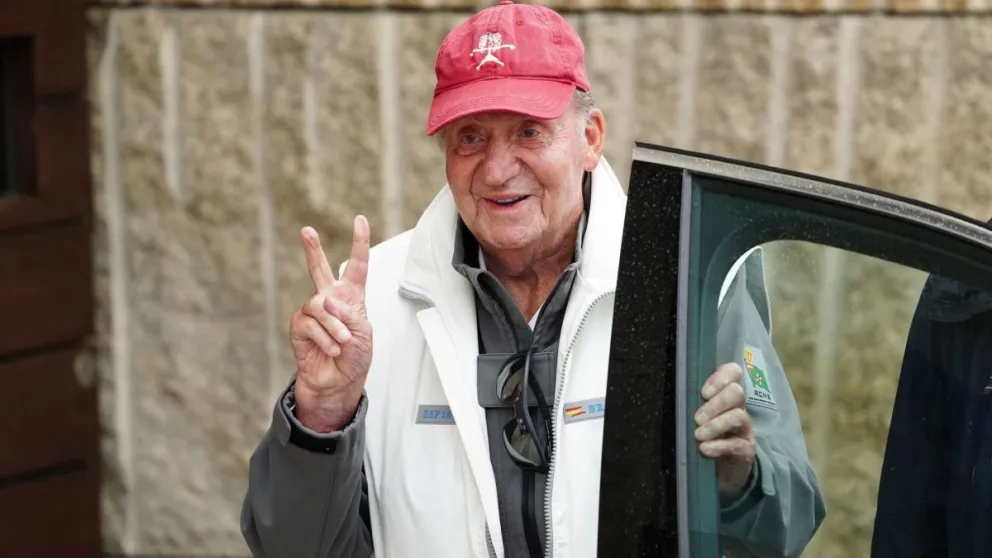 Inquietud por la salud del émerito Juan Carlos II: asistió a la graduación de Irene Urdangarín y alarmó a todos