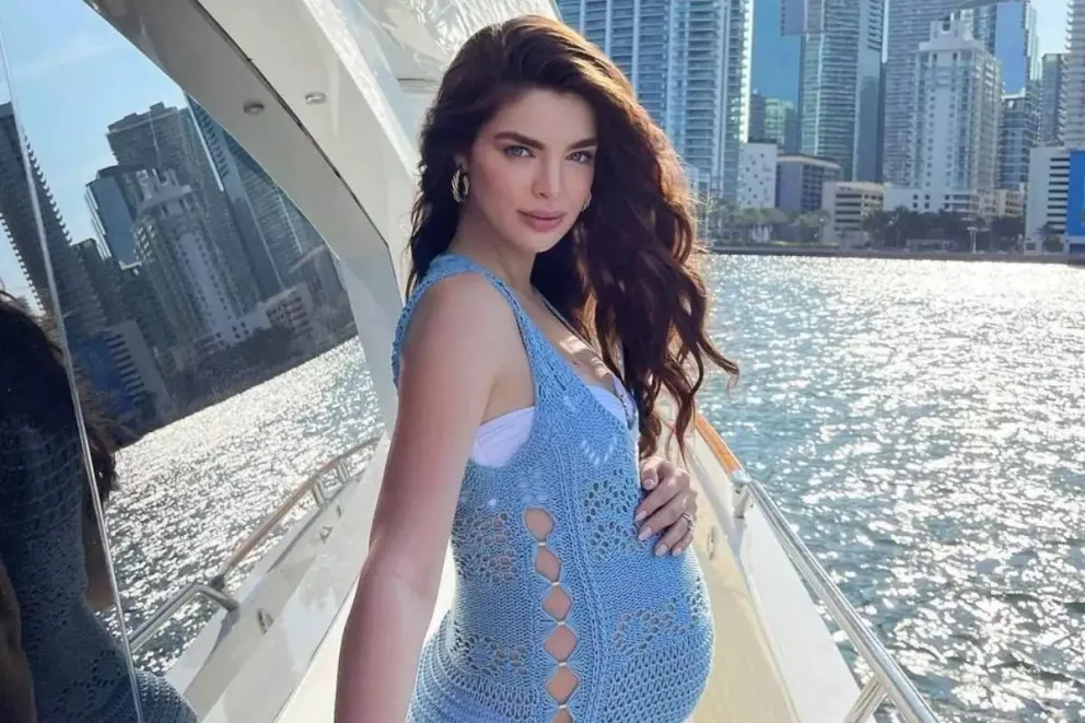 Nadia Ferreira publicó una extraña foto y desató el misterio en torno a su avanzado embarazo