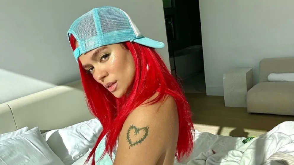 Conocé el nuevo tema de Karol G "Watati" que colapsó YouTube: este fue el récord que rompió