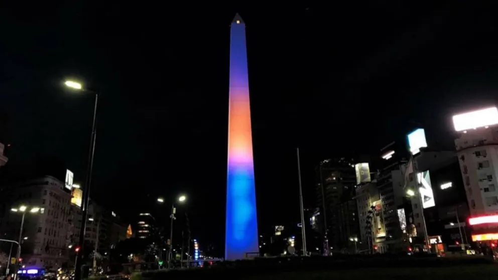 El Obelisco rindió homenaje al General Martín Miguel de Güemes
