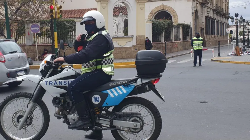 Debido a una marcha convocada por Tribuna Docente : estos serán los cortes de tránsito en la ciudad de Salta