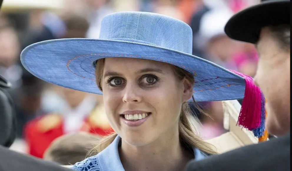 Lluvia de flores y mucho rosa: así fue el vestido de Beatriz de York en el Royal Ascot