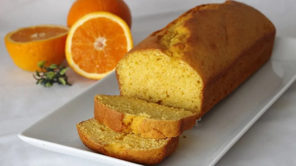 Receta saludable de bizcocho de avena y naranja para tener una cinturita como Thalía
