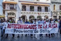 En Salta, los docentes autoconvocados marcharon en apoyo a los maestros jujeños